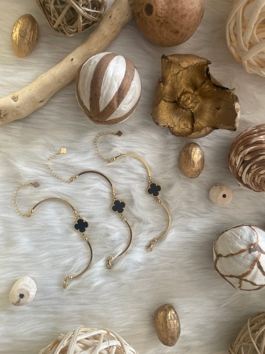 Clover “Onyx” Bracelet